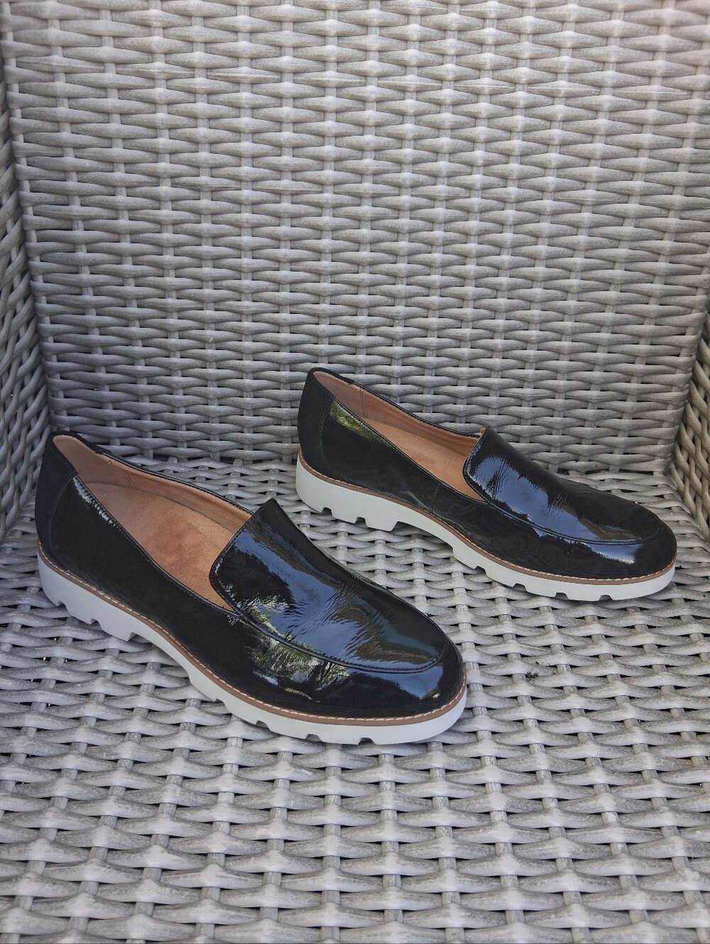 NEW Vionic Kensley Black Patent Leather Slip-On Loafers with White Sole - Picture 12 of 14